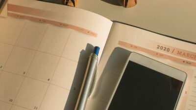 「できない側」だった介護士が、ライターで月30万を得るまでのリアルな話